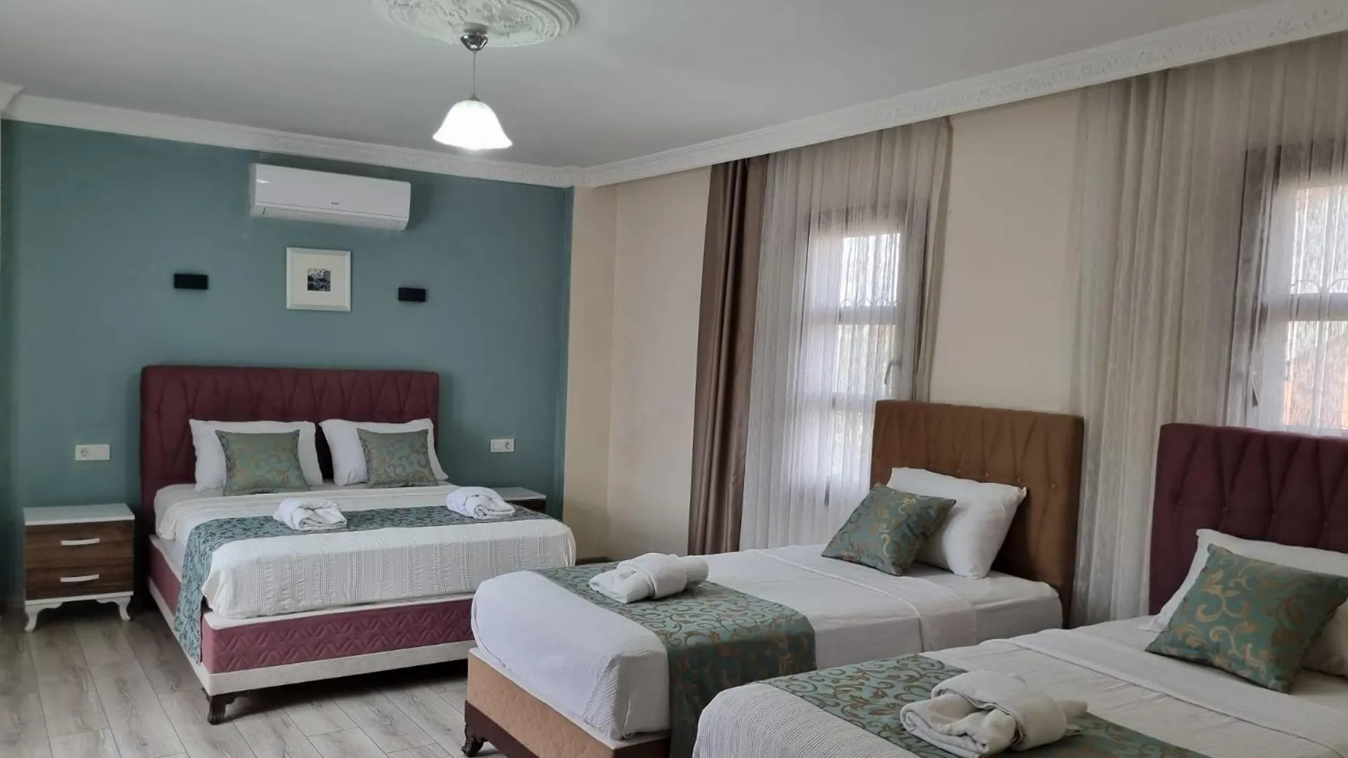 Sezgin Boutique Hotel Kuşadası 2*,  Turkije